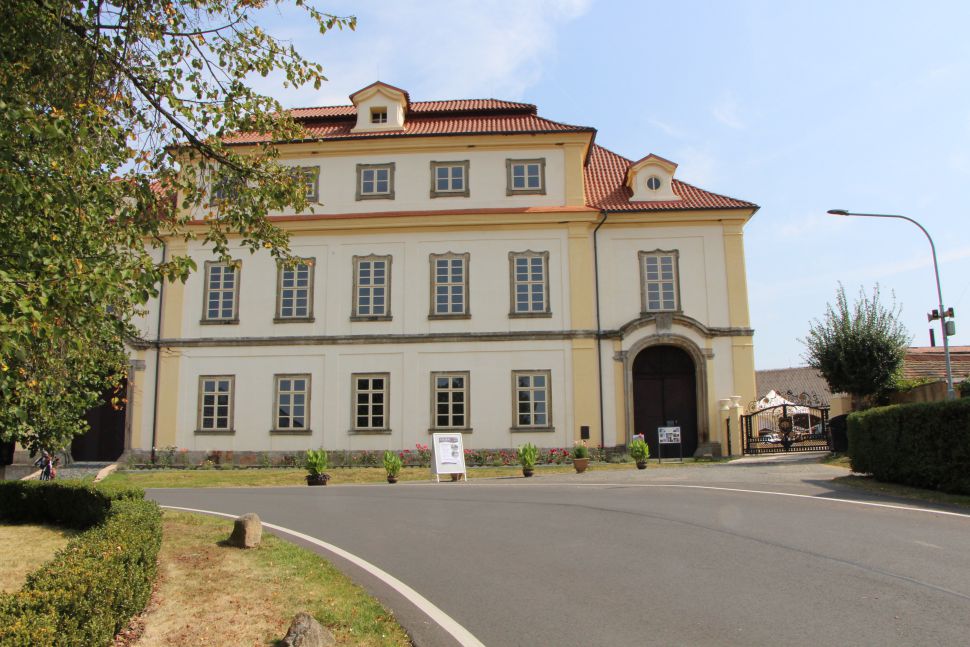Cebivská náves